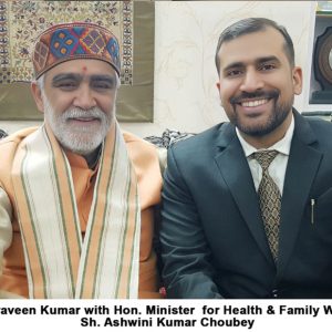 Dr. Praveen Kumar With patient Sh. Ashwini Kumar Choubey Image